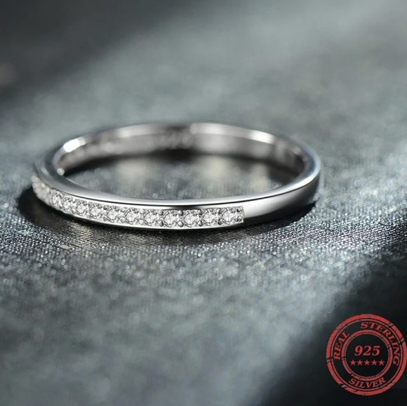 Sterling silver diamond ring - Picture 4 of 4